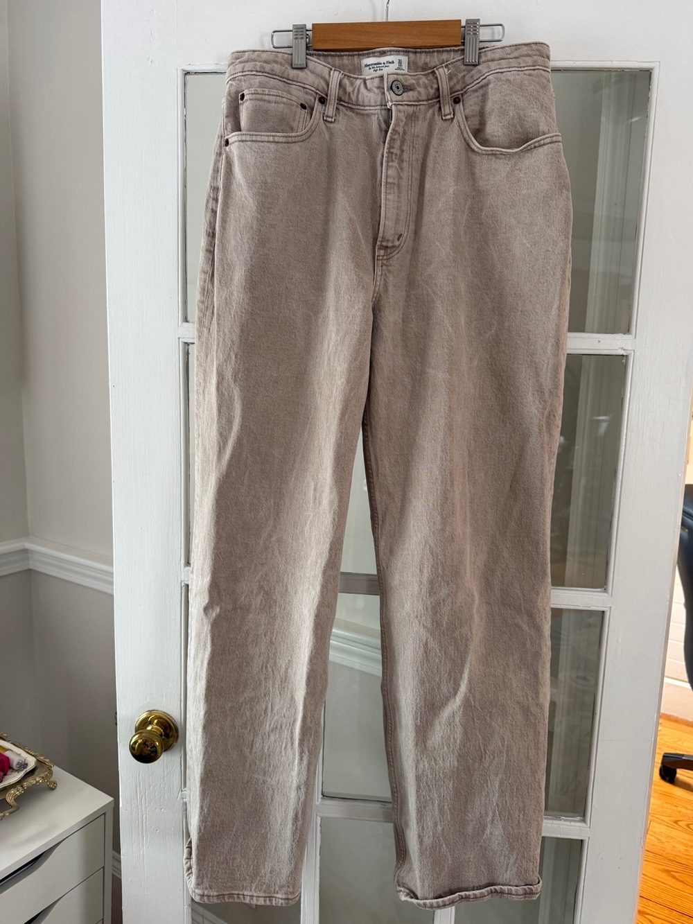 Abercrombie and Fitch Curve Love 90’s Relaxed High Rise Jean